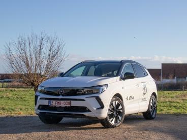 SPOTICAR Opel Grandland 1.6t 180pk|plug-in Hybride|demo|leder|bussines Ele Tweedehands - Suv Hybrid Blanc - Oostende - 400357790_1