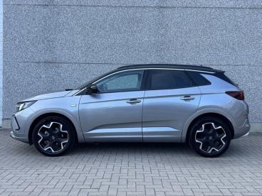 SPOTICAR Opel Grandland 1.2t 130pk Aut. Ultimate Gps/ledmatrix/camera/park Occasions - Suv Essence Gris - Diksmuide - 400360098_2