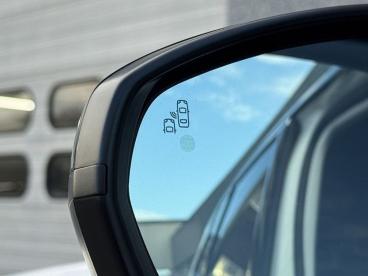 SPOTICAR Opel Grandland 1.6t 225pk Plugin Hybrid Ultimate Gps/ledmatrix/ca Tweedehands - Suv Oplaadbare Hybride Blanc - Diksmuide - 400366010_4