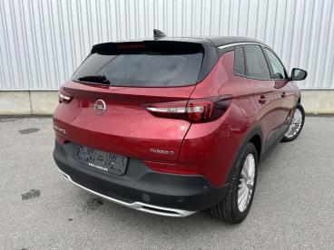 SPOTICAR Opel Grandland X Innovation Tweedehands - Suv Diesel Burgundy - Waremme - 1200367872_2
