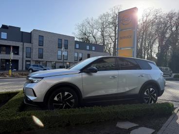 SPOTICAR Opel Grandland Gs 1.2 Hybride 145pk *camera*stuur+zetelverwarming Occasions - Suv Hybride Argent - Laakdal - 400371856_4
