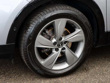 SPOTICAR Opel Grandland Gs 1.2t At8 130pk | Navi | Camera | Keyless | Zete Occasions - Suv Essence Grijs - Veurne - 1200379502_5