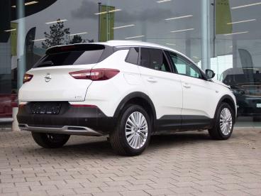 SPOTICAR Opel Grandland X Innovation 1.2t 130pk Gps| Occasions - Suv Essence Wit - Torhout - 1200379528_3