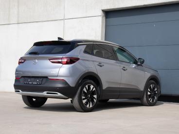 SPOTICAR Opel Grandland X 1..2 At 130pk Innovation Camera|navi|keyless Occasions - Suv Essence Grijs - Oostende - 1200382491_2