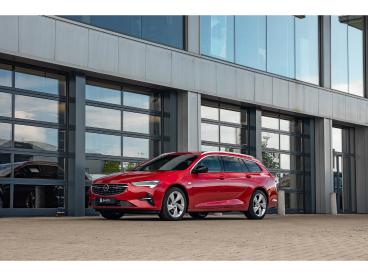 SPOTICAR Opel Insignia 122 Pk Mt6 | Camera | Dodehoekdet. | Navi. | Parke Tweedehands - Berline Diesel Rood - Turnhout - 1200378357_5