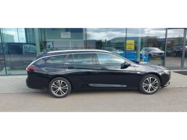 SPOTICAR Opel Insignia Sports Tourer Innovation Leder, Trekhaak, Navi Tweedehands - Berline Benzine Black - St. Lenaarts - 1200372644_3