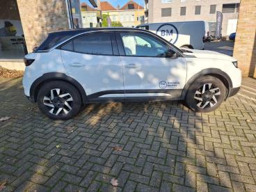 SPOTICAR Opel Mokka Elegance  Electric 136pk * Multimedia Navi * Activ Tweedehands - Suv Elektrisch Blanc - Kortrijk - 400333964_5