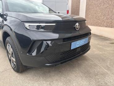SPOTICAR Opel Mokka Edition 1.2 Turbo Hybrid Edct136pk * Navi * Parkee Occasions - Suv Hybride Noir - Ieper - 400366897_2