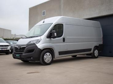 SPOTICAR Opel Movano 2.2 Heavy L3h2 Mt6 165pk|camera|navi|trekhaak Occasions - Utilitaire Diesel Argent - Oostende - 400366645_2