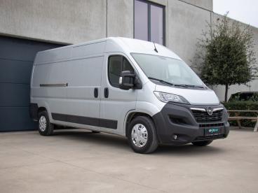 SPOTICAR Opel Movano 2.2 Heavy L3h2 Mt6 165pk|camera|navi|trekhaak Occasions - Utilitaire Diesel Argent - Oostende - 400366645_3