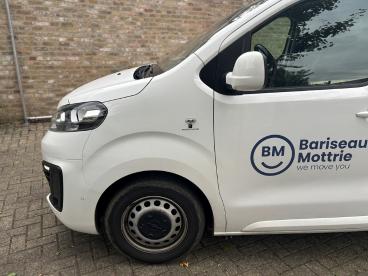 SPOTICAR Opel Vivaro Van 2.0d Edition L2h1 *automaat*innovation + Appea Occasions - Utilitaire Diesel Blanc - Kortrijk - 400362725_4