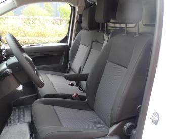 SPOTICAR Opel Vivaro 2.0d Edition L2 + Gps+park Pilot Achteraan Tweedehands -  Diesel Wit - Antwerpen - 1200367887_5