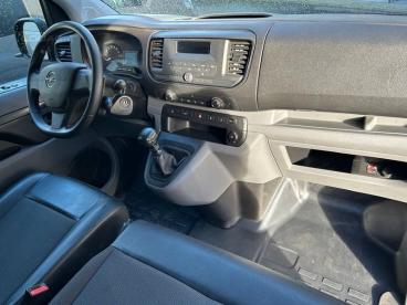 SPOTICAR Opel Vivaro Bestelwagen L3 2.0 Hdi 120 Pk Occasions - Utilitaire Diesel Gris - Knokke - 1200369762_2