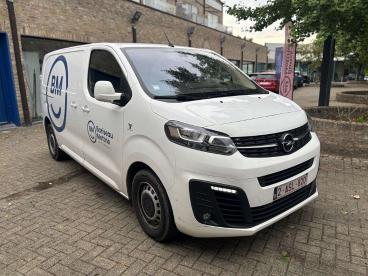 SPOTICAR Opel Vivaro Van 2.0d Edition L2h1 *automaat*innovation + Appea Occasions - Utilitaire Diesel White - Kortrijk - 1200371369_1