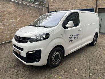 SPOTICAR Opel Vivaro Van 2.0d Edition L2h1 *automaat*innovation + Appea Occasions - Utilitaire Diesel White - Kortrijk - 1200371369_3