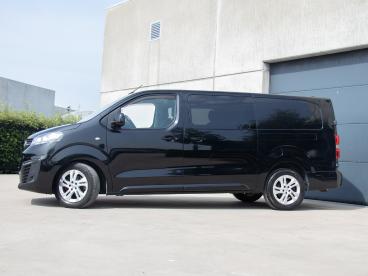 SPOTICAR Opel Vivaro Dc 5 Zit 2.0 At 177pk Camera|navi|trekhaak Occasions -  Diesel Zwart - Oostende - 1200382200_5
