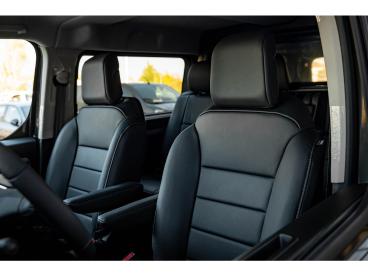 SPOTICAR Opel Vivaro 180pk/5zit Dc/leder/afn. Th/comfort/dyn. Surr. Vie Tweedehands - Hatchback Diesel Grijs - Turnhout - 1200395305_5