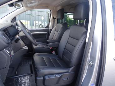 SPOTICAR Opel Vivaro 2.2 Turbo 180 S/s At8 Dc L3h1 Tweedehands - Hatchback Diesel Grijs - Wilrijk - 1200395639_5