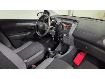 SPOTICAR Peugeot 108 Access Occasions - Citadine Essence Black - Brugge - 1200379762_2