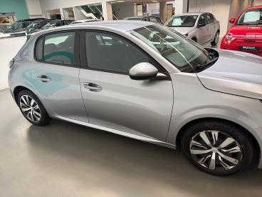 SPOTICAR Peugeot 208 2 1.2 Puretech 100 Man6 S&s &euro;6.3 Active Tweedehands - Citadine Benzine Gris - Drogenbos - 1200367659_4