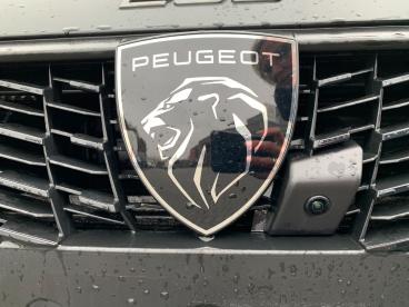 SPOTICAR Peugeot 208 1.2 Turbo 100 Allure Occasions - Citadine Essence Zwart - Bree - 1200372487_3