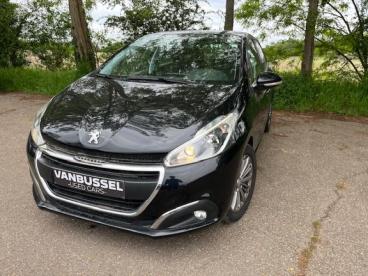 SPOTICAR Peugeot 208 Active 1.2 Purtech Navi| Bluetooth| Cruise Control Occasions - Citadine Essence Black - Bree - 1200375971_1