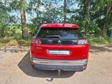 SPOTICAR Peugeot 3008 Allure Pack Tweedehands - Suv Diesel Red - Bree - 1200356839_3