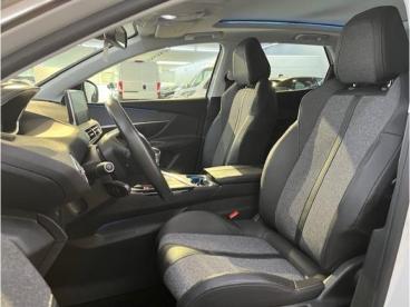 SPOTICAR Peugeot 3008 Ii Allure Tweedehands - Suv Benzine White - Embourg (chênée) - 1200363167_2