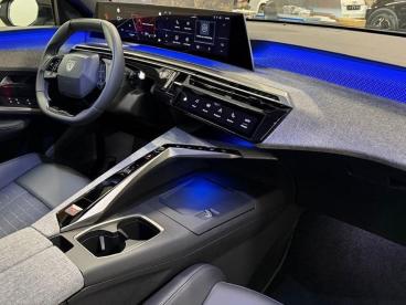 SPOTICAR Peugeot 3008 Hybrid E-dsc6 Gt Occasions - Suv Hybride Blanc - Knokke - 400364892_2