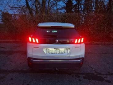 SPOTICAR Peugeot 3008 Ii Allure Pack Occasions - Suv Hybride Rechargeable White - Peer - 1200366837_5