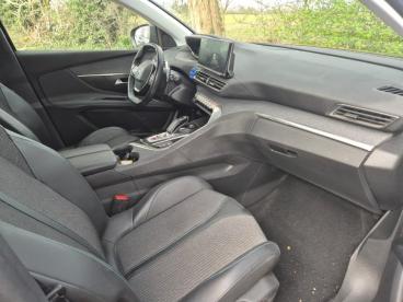 SPOTICAR Peugeot 3008 Ii Allure Pack Tweedehands - Suv Oplaadbare Hybride Blue - Bree - 1200372758_2