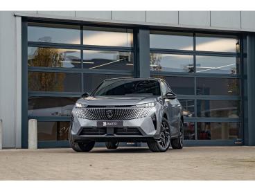 SPOTICAR Peugeot 3008 S Gt | 360° Camera I Drive Assist + I Zetelverw. | Tweedehands - Suv Benzine Grijs - Turnhout - 1200376541_1