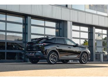 SPOTICAR Peugeot 3008 Gt | Mhev 145 Pk At | Afn. Trekhaak | Alcantara | Tweedehands - Suv Benzine Zwart - Turnhout - 1200376547_5