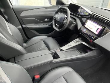 SPOTICAR Peugeot 308 Allure Pack Tweedehands - Berline Benzine White - Dilsen-stokkem - 1200348526_2