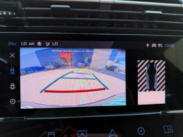 SPOTICAR Peugeot 308 *gps*camera*key Less Go* 1.2 Benz 130 Pk Allure Pa Tweedehands - Berline Benzine Vert - Oostende - 1200373802_4