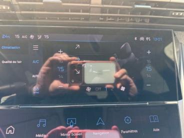 SPOTICAR Peugeot 308 *gps*camera*key Less Go* 1.2 Benz 130 Pk Allure Pa Tweedehands - Berline Benzine Vert - Oostende - 1200373802_5