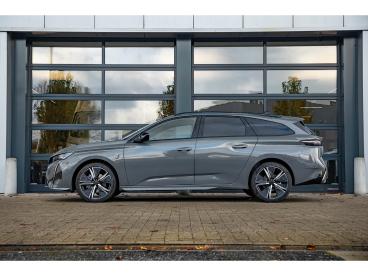 SPOTICAR Peugeot 308 Sw | Gt | Plugin Hybr. 180 Pk | Pano | Focal | Cam Occasions - Break Hybride Grijs - Turnhout - 1200395490_3