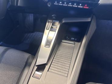 SPOTICAR Peugeot 308 Sw Allure 1.2 Benzine 130 Eat 8 Tweedehands - Break Benzine Black - Sint-niklaas - 1200395931_4