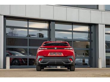 SPOTICAR Peugeot 408 Gt | Hybrid 145 Pk | 360° Camera | Navi | Elektr. Tweedehands - Berline Benzine Rood - Turnhout - 1200376605_5