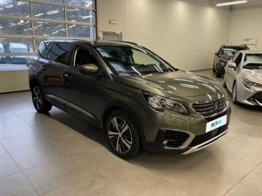SPOTICAR Peugeot 5008 2 1.2 Puretech 96kw S&s Eat6 Allure Occasions - Suv Essence Vert - Bruxelles (schaerbeek ) - 1200365744_3