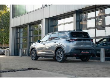 SPOTICAR Peugeot 5008 Allure | Mhev 145 Pk | At | 7-zit | Grote Navi | C Occasions - Suv Essence Grijs - Turnhout - 1200376523_4