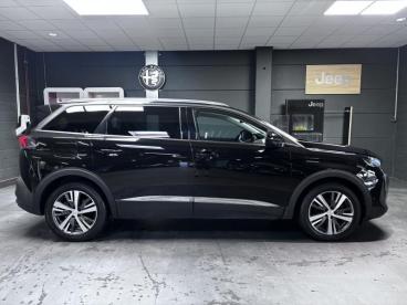 SPOTICAR Peugeot 5008 Allure Pack Tweedehands - Suv Benzine Black - Chaineux - 1200385568_3