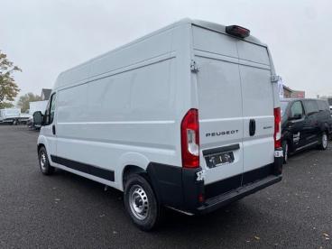 SPOTICAR Peugeot Boxer 435 L3h2 180pk Automaat *0km* Tweedehands - Utilitaire Diesel Blanc - Geel - 100359213_3