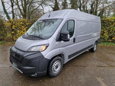 SPOTICAR Peugeot Boxer & E- Occasions - Utilitaire Diesel Silver - Peer - 1200367327_1