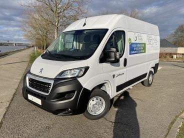 SPOTICAR Peugeot Boxer Premium L2h2 Tweedehands - Utilitaire Diesel White - Bassenge - 1200369995_1