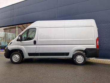 SPOTICAR Peugeot Boxer 2.2 Bluehdi  140ch  --- L2h2 - Occasions -  Diesel Grey - Gembloux - 1200378307_2
