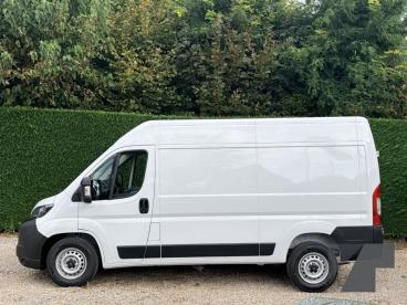 SPOTICAR Peugeot Boxer 335 L2h2 Bluehdi 180 Occasions - Hatchback Diesel Wit - Jabbeke - 1200395857_2
