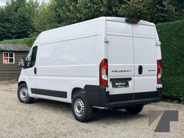 SPOTICAR Peugeot Boxer 335 L2h2 Bluehdi 180 Occasions - Hatchback Diesel Wit - Jabbeke - 1200395857_3