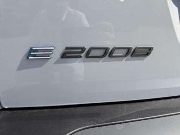 SPOTICAR Peugeot 2008 E-2008 Gt | 8 Jaar Care Garantie Tweedehands - Suv Elektrisch White - Geraardsbergen - 1200394357_5