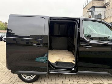 SPOTICAR Peugeot Expert L1 2.0 Bluehdi 120pk *3-zit*parkeersensoren Acht Occasions - Utilitaire Diesel Noir - Laakdal - 400363211_3